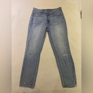 Gap - Girlfriend Mid Rise Jeans